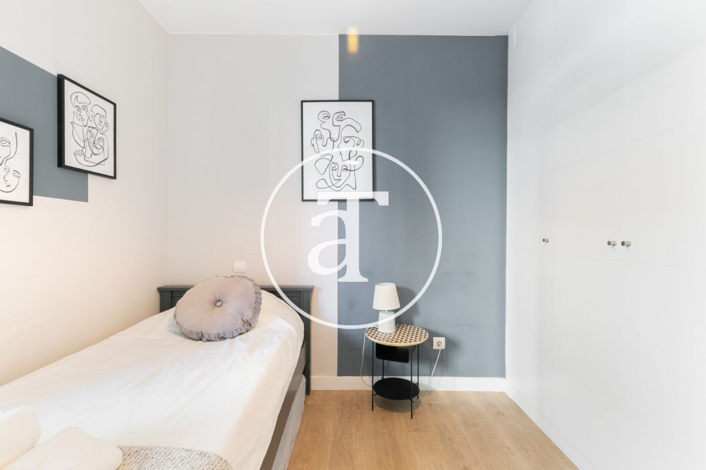 Monthly rental apartment with 3 bedrooms in Bordeta neighborhood 26