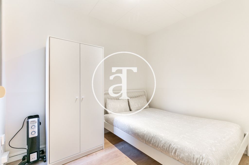 Monthly rental apartment with 2 double bedrooms in Poblenou 19
