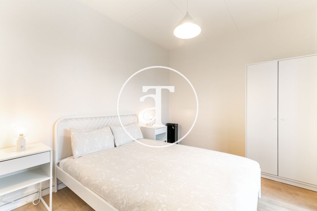 Monthly rental apartment with 2 double bedrooms in Poblenou 15