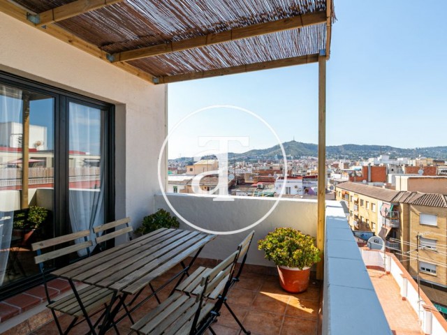 Monthly rental penthouse  with 1-bedroom and terrace in L