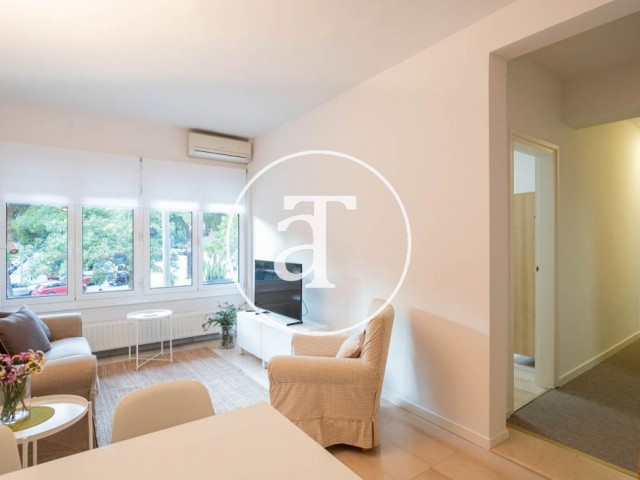 Monthly rental apartment with 3 bedrooms and studio in Sarrià