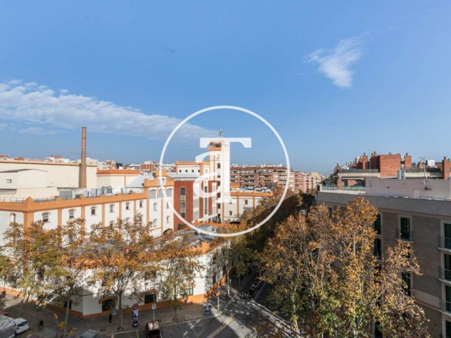 Monthly rental apartment with 1 bedroom and 2 balcony in Eixample