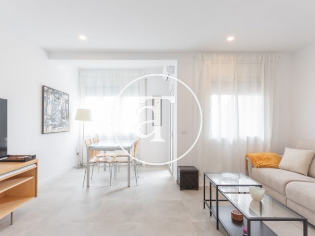 Appartement de 1 chambre à louer temporairement avec studio et balcon dans le quartier de Les Corts