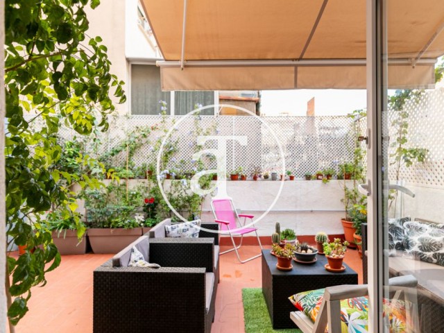 Piso de alquiler temporal de 2 habitaciones con terraza en Barcelona