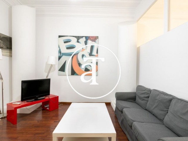 Appartement en location temporaire meublé avec 3 chambres dans un quartier central de Barcelone